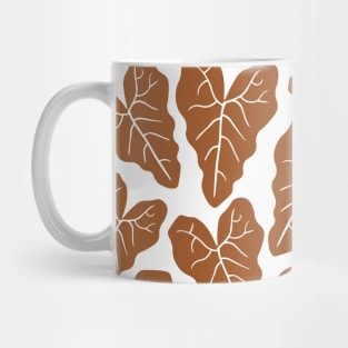 Brown veiny heart shaped plant leaves pattern Mug